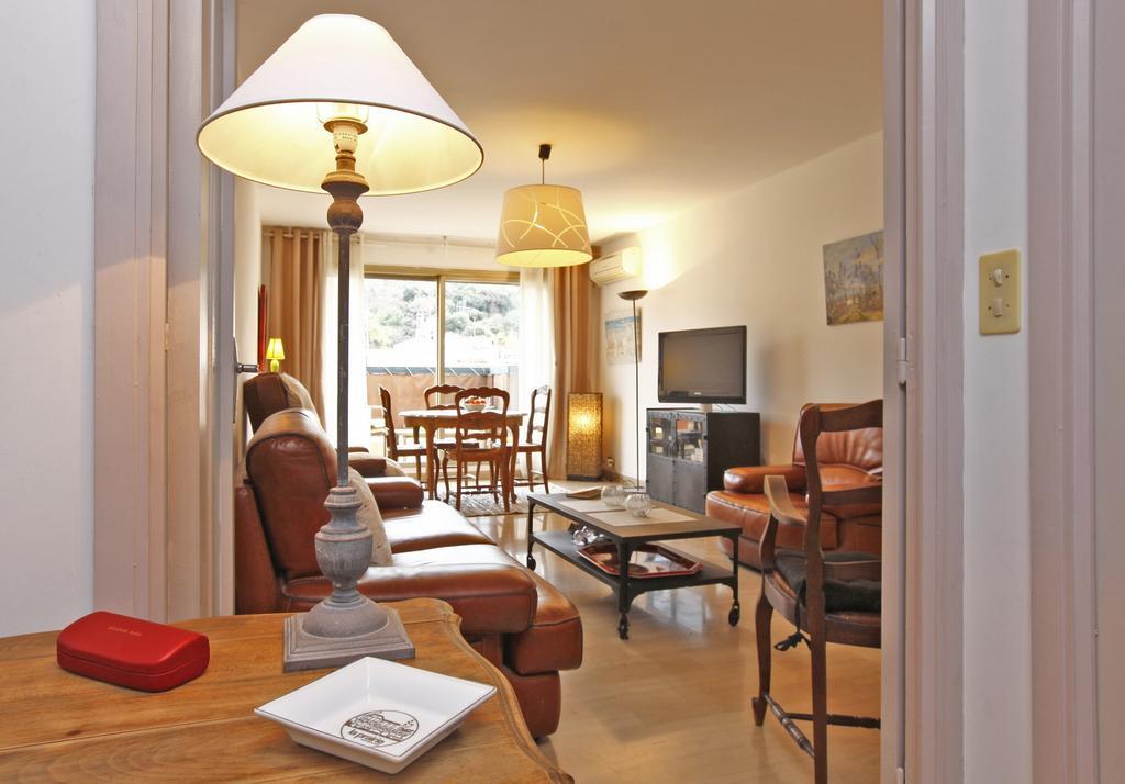 Appartement 6 Personnes Avec Terrasse Le Port ニース 部屋 写真
