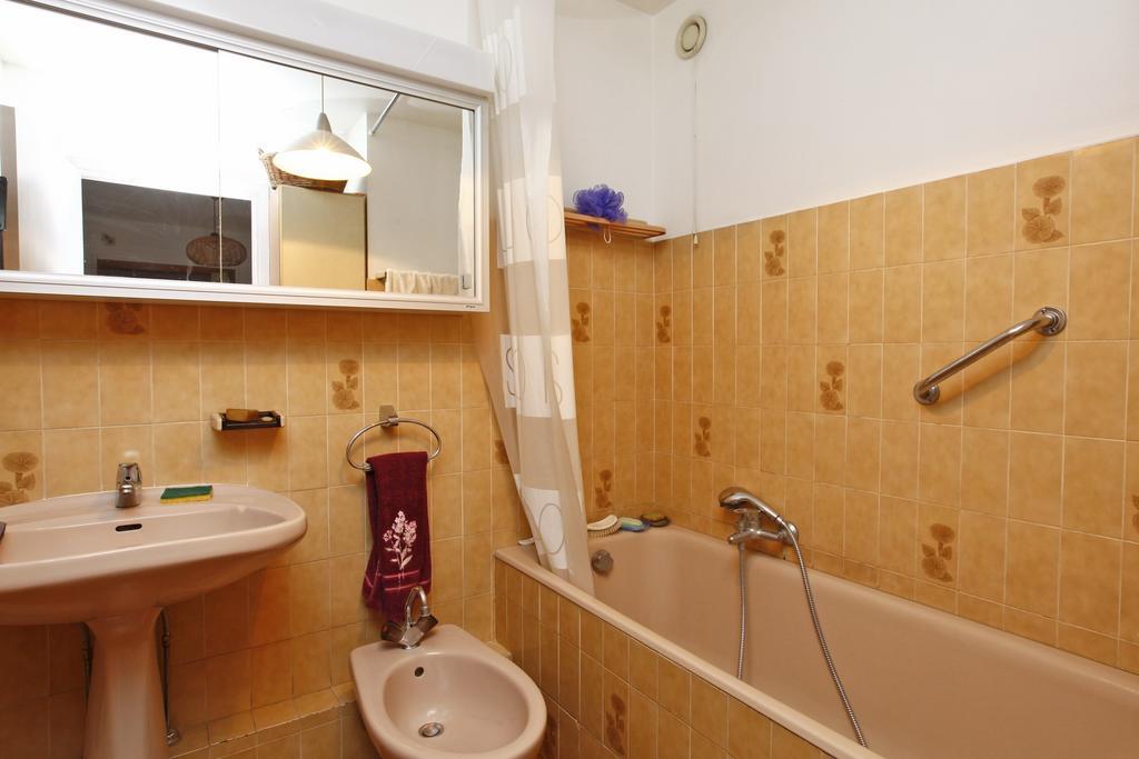 Appartement 6 Personnes Avec Terrasse Le Port ニース 部屋 写真