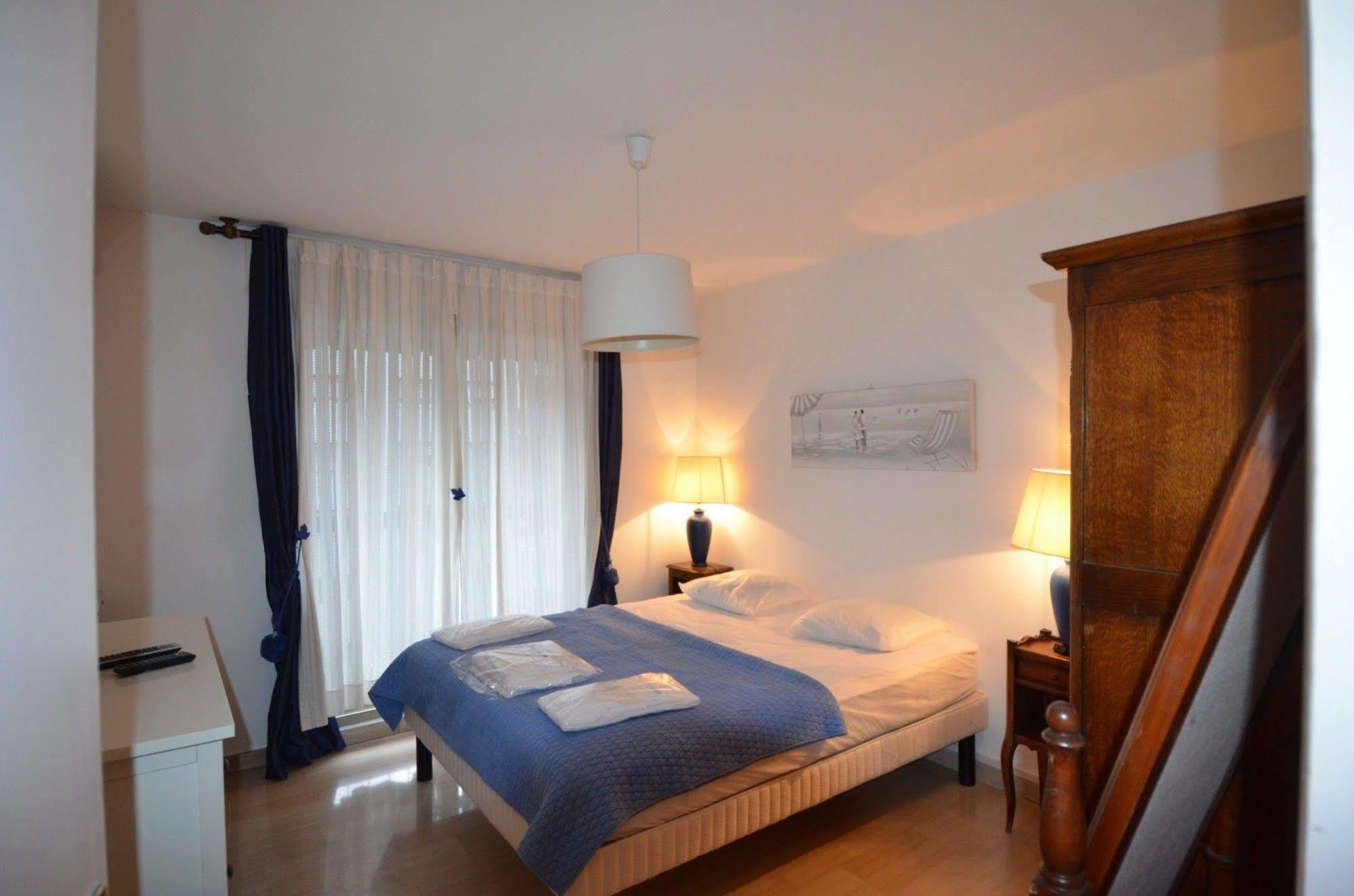 Appartement 6 Personnes Avec Terrasse Le Port ニース エクステリア 写真