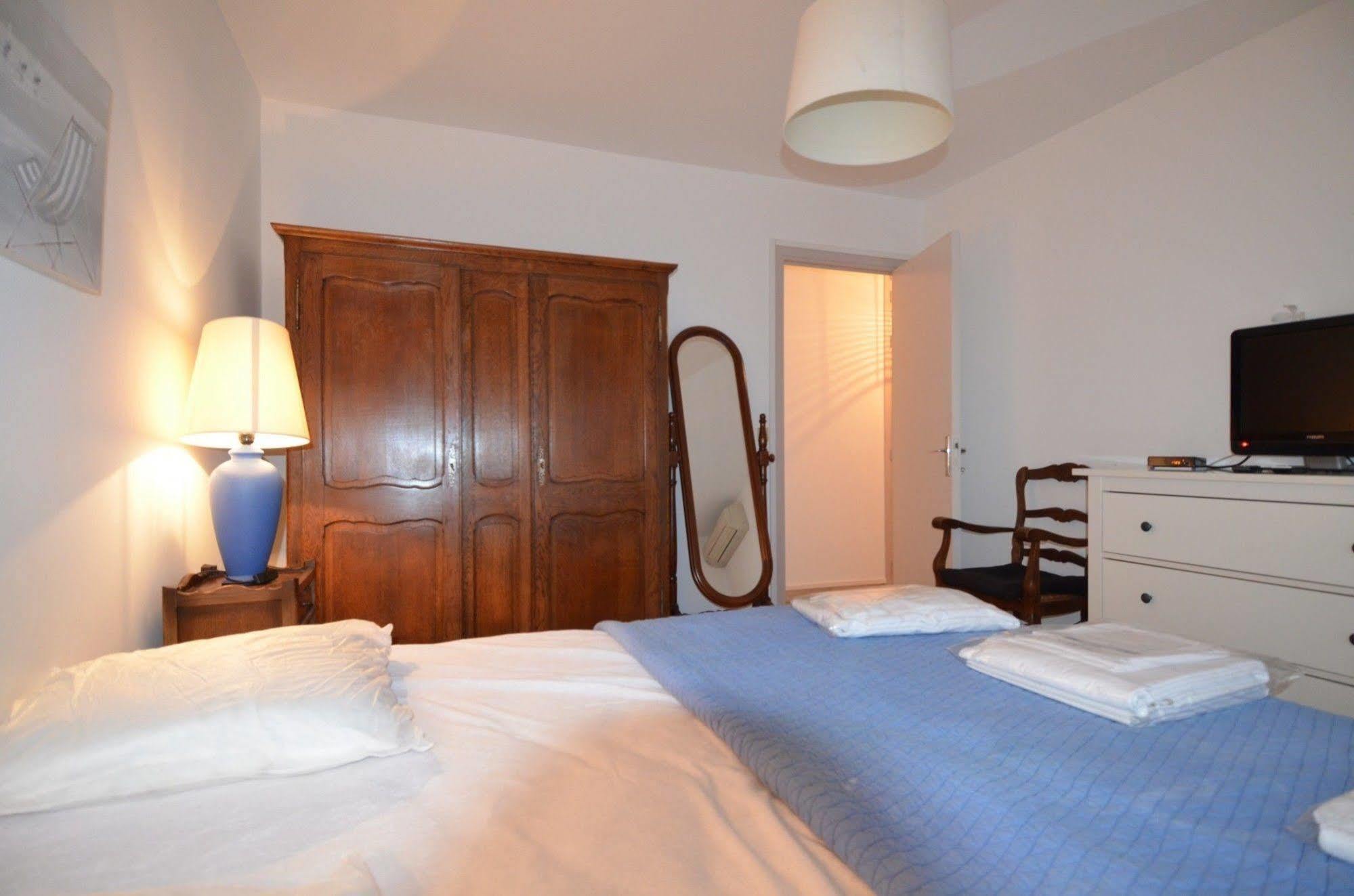 Appartement 6 Personnes Avec Terrasse Le Port ニース エクステリア 写真
